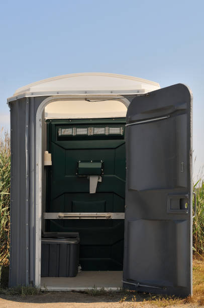 Best Luxury portable toilet rental  in Llano Grande, TX